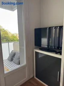Apartment in the city - exceptional view - Image 3
