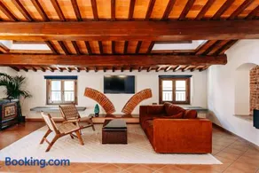 Penthouse with private elevator in the Historic Center - Image 3