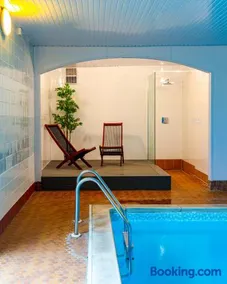 Cliff House Holiday Cottages - Image 1