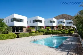 Magnífica casa-1 con encanto en Agua Amarga - Image 1