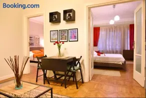 Beautiful, Newly Renovated Flat in Zamalek, Cairo - Image 1