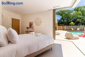 Villa Joy Pool Sauna & River Escape - Image 2