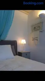 Rose Home - Image 1