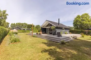 Modern and cozy cabin near Copenhagen city and airport - Image 1