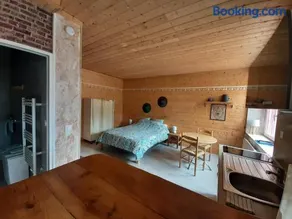 Studio dans bâtisse typique du Jura - Image 2