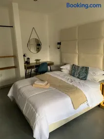 TnB Guesthouse - Image 1