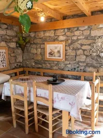 Maison avec balcon à Borne, 70 m², 5 personnes avec jardin - Image 3