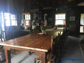 Wishart Point Lodge - Image 3