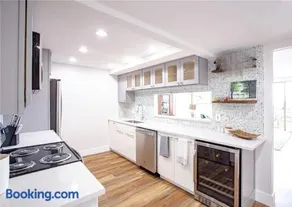 Luxury Key Biscayne Beachfront Getaway - Image 2