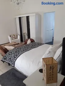 Oasis Master Suite - Image 2