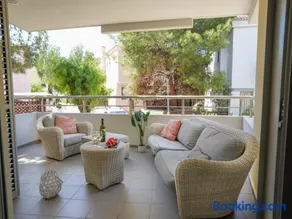 Mediterranean Escape - Coastal 2-Bedroom Apartment Limassol - Image 2