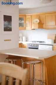 Beautiful 3 Bedroom House - Image 4
