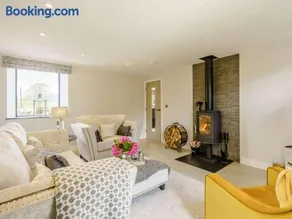 2 Bed in Skipton oc-82602 - Image 4