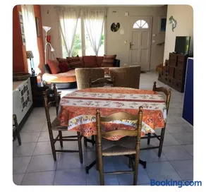 Fitis ! 6 person villa with 1 pool on a residence - Image 2