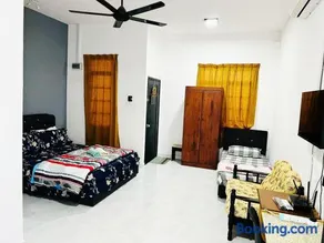 Nana OWL Homestay A & B Roomstay C & D - Image 2