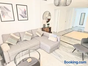 Monte Duquesa Luxury 2 Bed with pool close to Port and Beach - Image 4