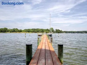 Swan Hollow - Image 2