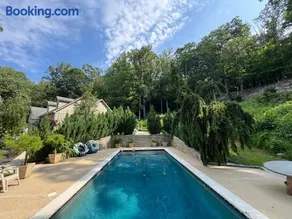 Stone Leaf Farm Private Nature Retreat with Pool, Waterfalls, Orchards & Gardens - Image 5