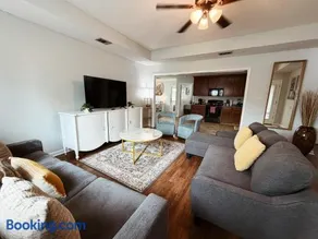 Perfect I-75 Stop 3BR2BA, Near VSU & Moody AFB - Image 2