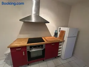 Maison climatisée, espace vélos ou motos sécurisé - Image 5