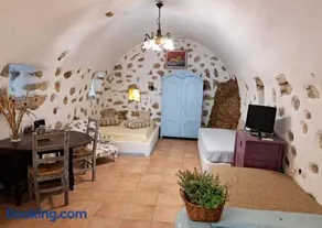 Kalokairines Serenity House - Image 2