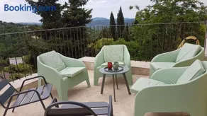 Callian: lumineux duplex avec terrasse et vue - Image 1
