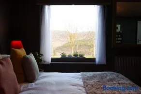 The BaaHouse Suite - Image 5