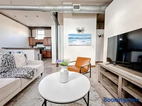Sleepover 2BD 1BA Condos Downtown Springfield - Image 4