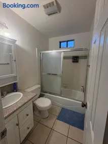 Palm Cabin - Image 3