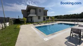 Nest Park Side - Image 1