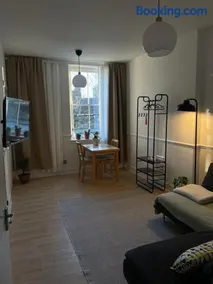Cozy flat on the water of Leith - Image 2