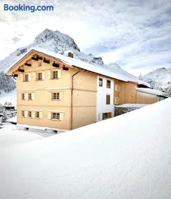 Chalet Sonnenhof Lech - Image 1