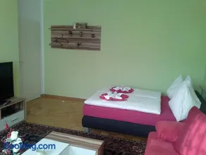 Ferienwohnung Burgblick - Image 2