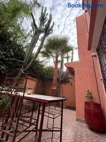 Family Villa in Charaf - Image 1