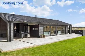 TV1584-Jerup-Engsig-Baekvej-44 - Image 1