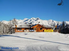 Chalet Degli Angeli - Image 1