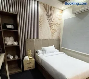 new hotellll - Image 3