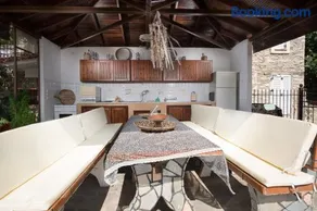 Polina House Maries - Image 2