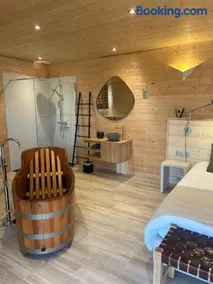 Les Lodges de Malbrough - Image 2