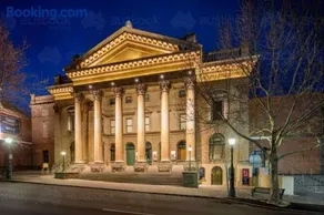Bendigo CBD Apartment - Image 3