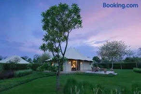 The Oberoi Vindhyavilas, Bandhavgarh - Image 1