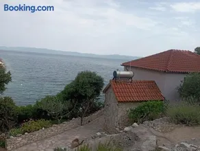 House 3 meters from the sea, isolated place ,on sunniest Island Hvar,South side,crystal clear sea - Image 1