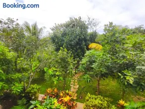 Homestay Natural Paradise habitación 1 - Image 5