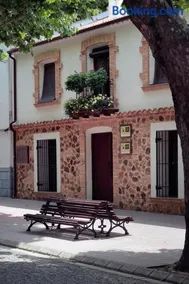 Patio de las Flores - Image 1