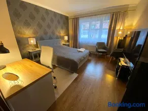DK Apartament Reymonta - Image 1