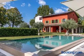 Pozzolino Prestige Villa, pool near Lake Garda - Image 2