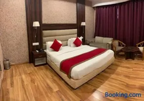 Cozette Hotel - Image 2