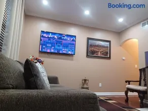 Nice Luxury Suite - Image 2