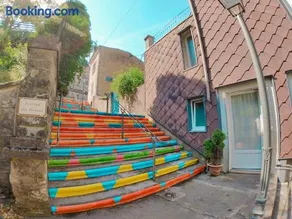 Meublé des Capucins - Cocon & Terrasse Privée - Image 2