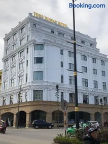 Tung Duong Hotel - Image 1